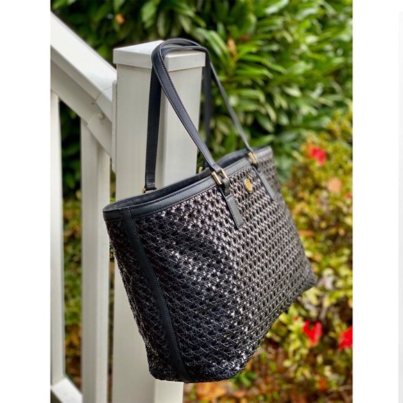 Tory Burch Robinson Black Tote Saffiano Leather Large Handbag Bag New 41159883 - Picture 7 of 7